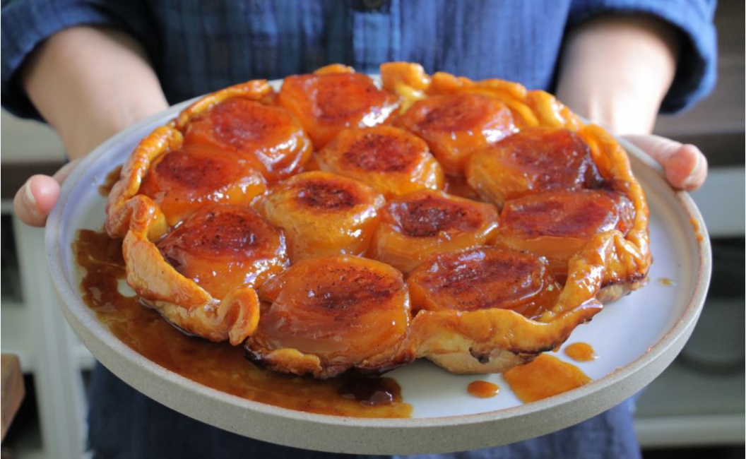 Caramelized Apple Tarte Tatin with Vanilla & Lemon